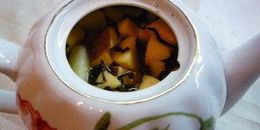 яблочный чай с апельсином и корицей