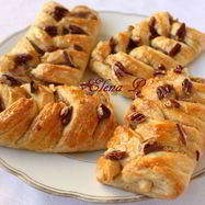 Рецепт Датских булочек с пеканом и кленовым сиропом