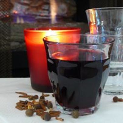 Глинтвейн с изюмом и апельсином