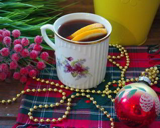 Глинтвейн с корицей и имбирем