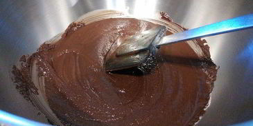 шоколадный гугельхупф с вишней на глинтвейне