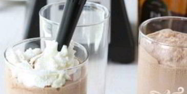 фраппе с коньяком и кофе