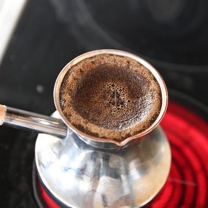 Кофе в турке на электрической плите