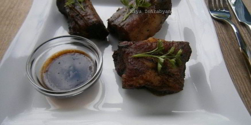 Рецепт свиных ребрышек с кофейным соусом