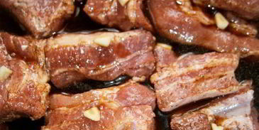 свиные ребрышки с кофейным соусом