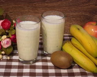 Коктейль из киви и банана