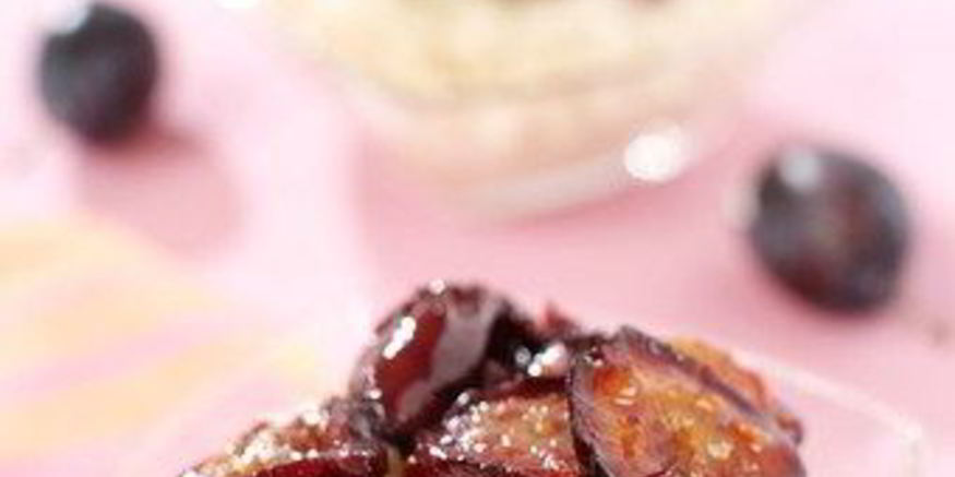 Рецепт печеных слив с бренди и лимонной цедрой