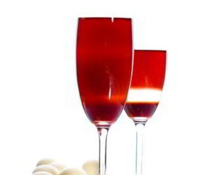 Шампанское с джином и клюквой