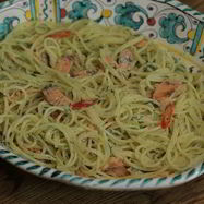 Рецепт Спагетти с копченой форелью и джином