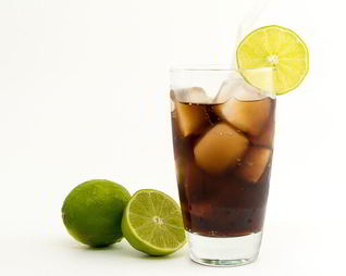 Коктейли Куба Либре