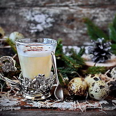 Рождественский коктейль Том и Джерри