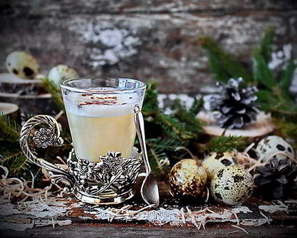 Рождественский коктейль Том и Джерри