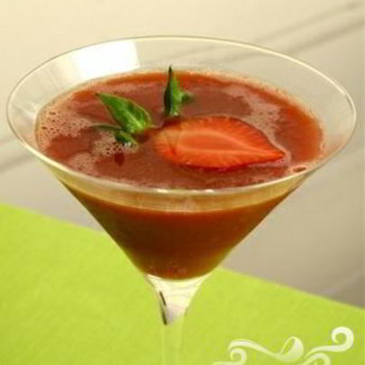 Клубничный коктейль с горячим шоколадом