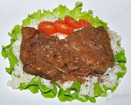 Говяжья печень с вином и луком