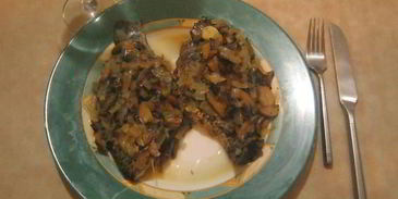 рыба в сливочном масле с вином и чесноком