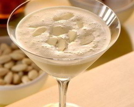 Яичный коктейль с виски