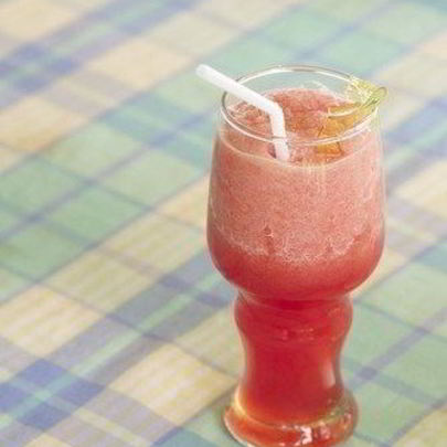 Арбузно-огуречный кулер с водкой