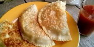 чебуреки из заварного теста с водкой