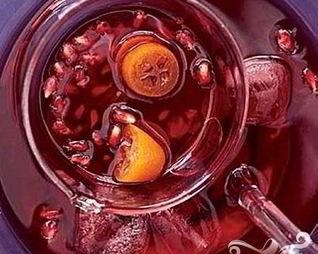 Коктейль с кумкватом и гранатом