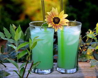 Коктейль с Кюрасао ликером