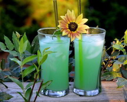 Коктейль с Кюрасао ликером