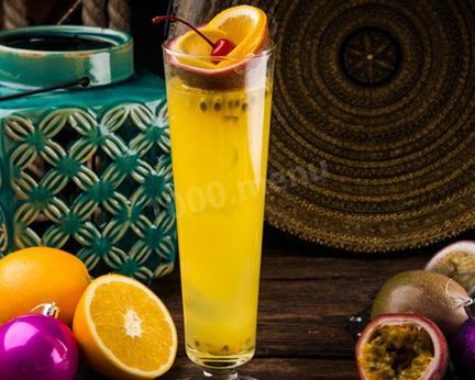 Коктейль с маракуйей