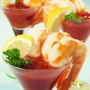 Рецепт Креветочного коктейля с водкой, сельдереем, табаско и кетчупом
