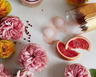 Розовый коктейль