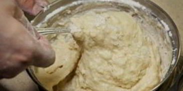 заварное тесто для чебуреков с водкой