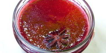 желе из красной смородины с водкой