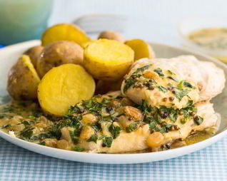 Куриная грудка, пошированная в квасе