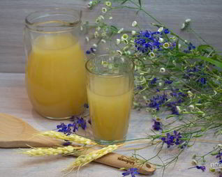 Квас из дрожжей и сахара