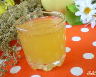 Квас из ржаного хлеба без дрожжей