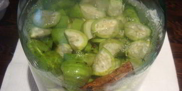 ликер из зеленых грецких орехов ночино