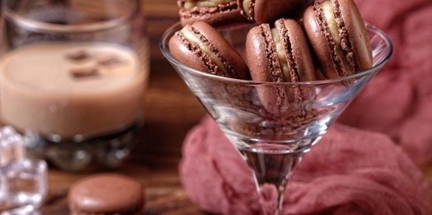 Рецепт шоколадных макарон с ликером baileys