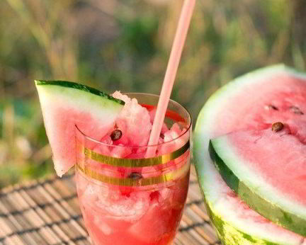 Арбузный лимонад с базиликом