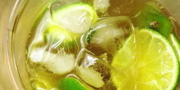 базиликовый лимонад