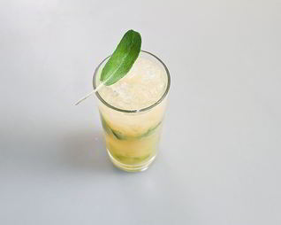 Грушевый лимонад с шалфеем