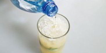 грушевый лимонад с шалфеем