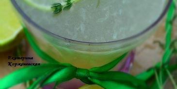 лимонад с тимьяном и лаймом