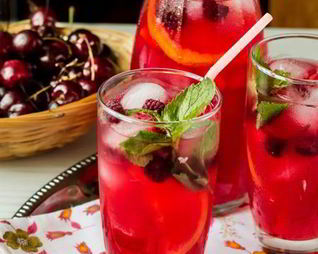 Малиновый лимонад с лимончелло