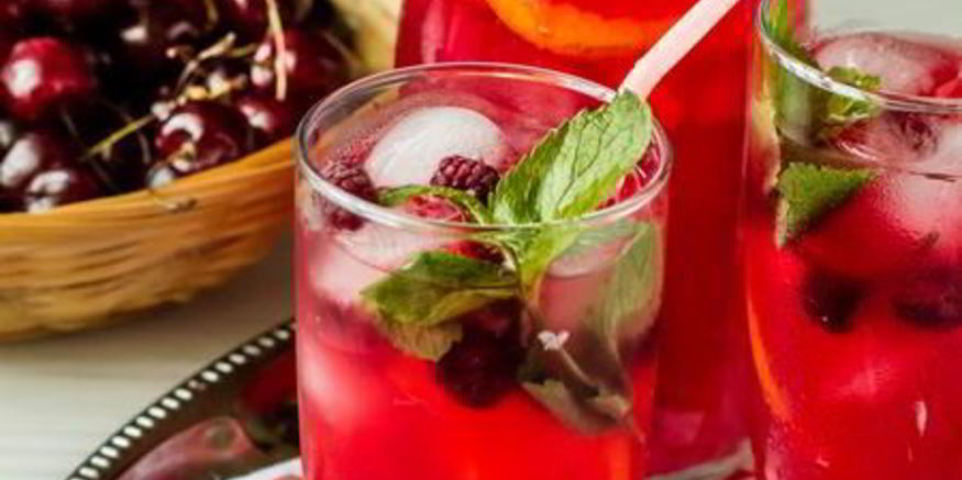 Рецепт малинового лимонада с лимончелло