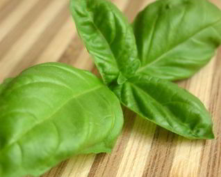 Свежий базиликовый лимонад