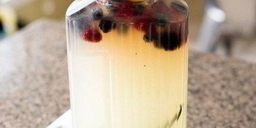 Рецепт ванильно-ягодного лимонад