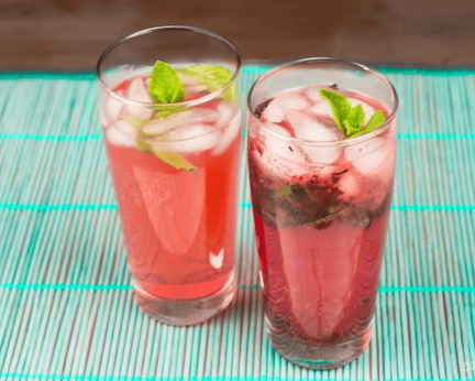 Ягодный лимонад