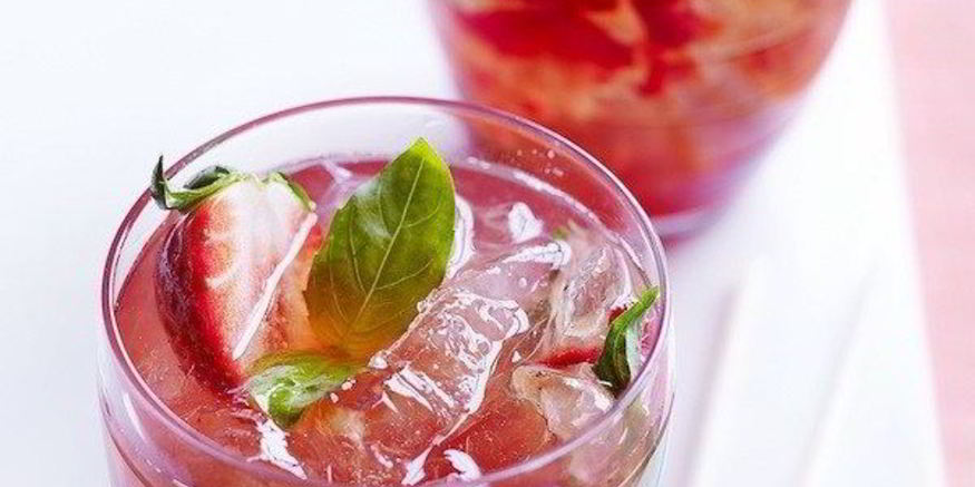 Рецепт безалкогольного клубничного мохито