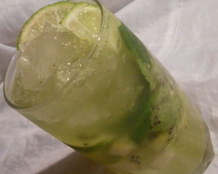 Мохито с киви и яблоком