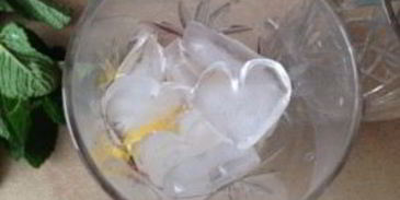 мохито с клубникой