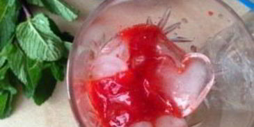 мохито с клубникой