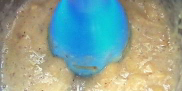 коктейль-десерт на основе молока и фруктов